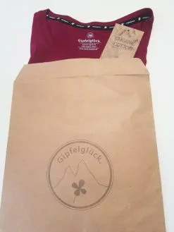 GIPFELGLÜCK Camiseta Carlotta Para Mujeres, Hecha De Algodón Orgánico -CAMINAR comercio camiseta carlotta para mujeres hecha de algodon organico 2