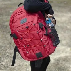 Mochila Montaña SKECHERS 30.6L Whitney Color Rojo Escarlata -CAMINAR comercio mochila montaa skechers 306l whitney color rojo escarlata 4