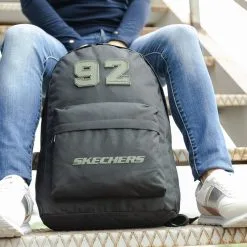 Mochila Trekking SKECHERS 13,55L Catalina Color Negro -CAMINAR comercio mochila trekking skechers 1355l catalina color negro 4