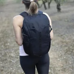 Mochila Trekking SKECHERS 14L Hike Color Negro -CAMINAR comercio mochila trekking skechers 14l hike color negro 4