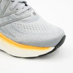 ZAPATILLAS RUNNING HOMBRE NEW BALANCE MORE V4 H GRIS -CAMINAR comercio zapatillas running hombre new balance more v4 h gris 4